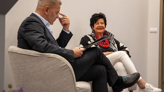 Czerwone korale to jej znak rozpoznawczy. Znana polityczka odwiedziła Łódź