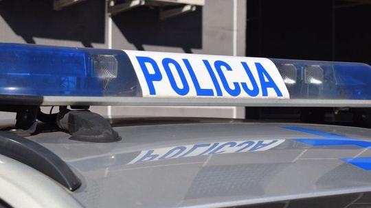 Nie wiedziały, że ich dom płonie! Z komina buchały płomienie i kłęby dymu