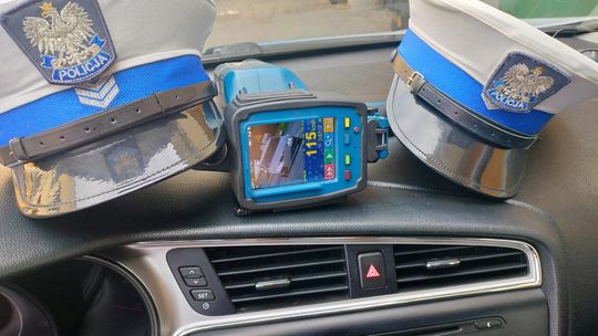 Szaleńczy pościg za młodym kierowcą bmw