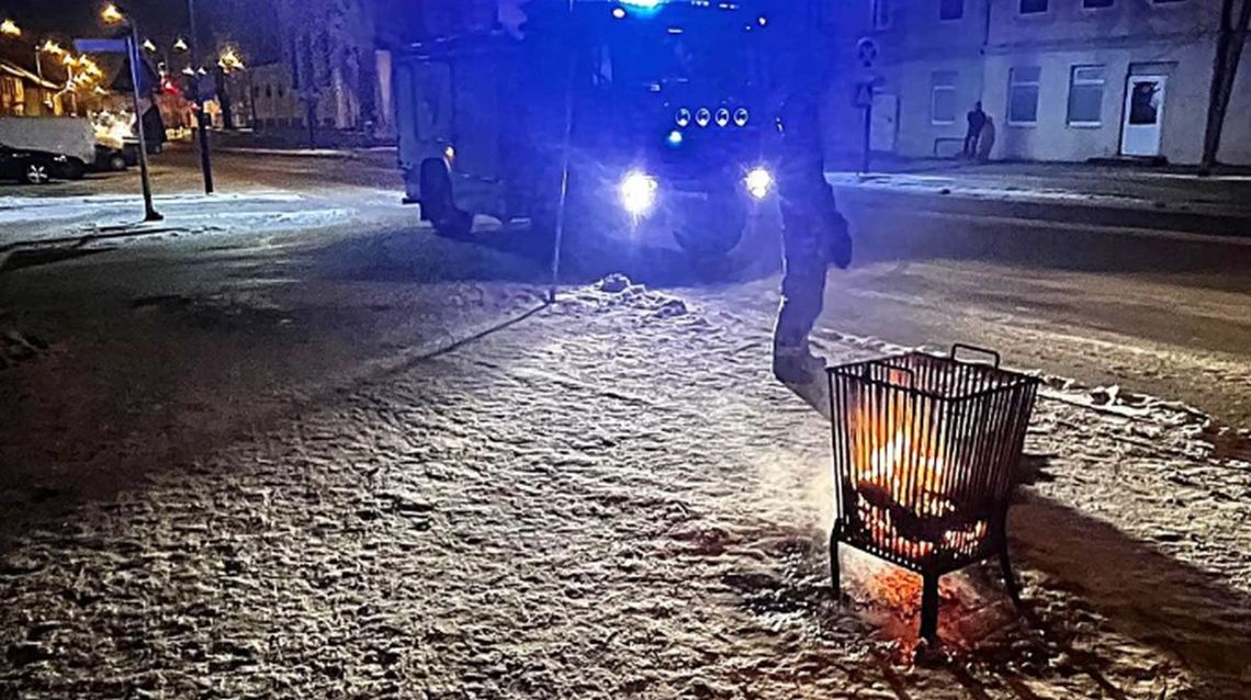 Akcja strażaków w Ozorkowie. Nie zgadniesz, co paliło się na przystanku