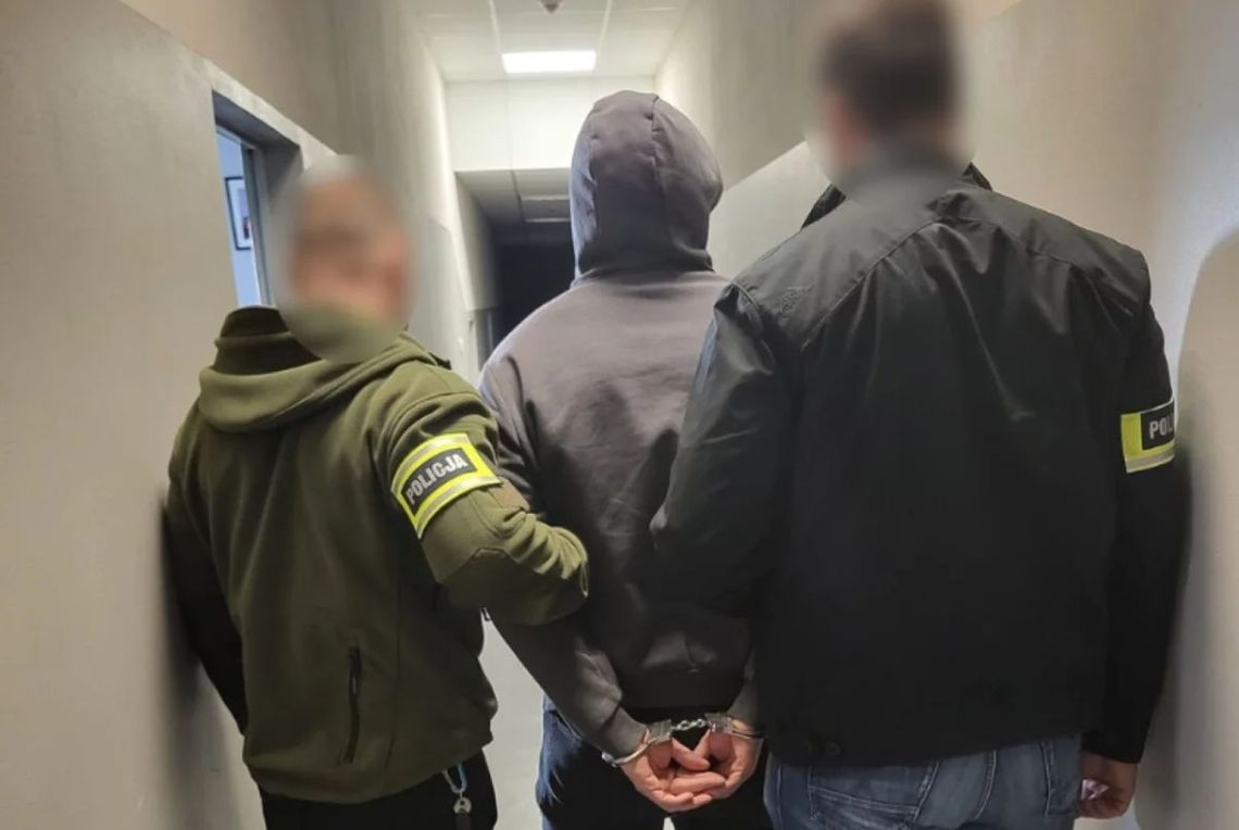 „Gościnne występy” zakończone zatrzymaniem. Recydywista z Warszawy okradał łódzkie sklepy
