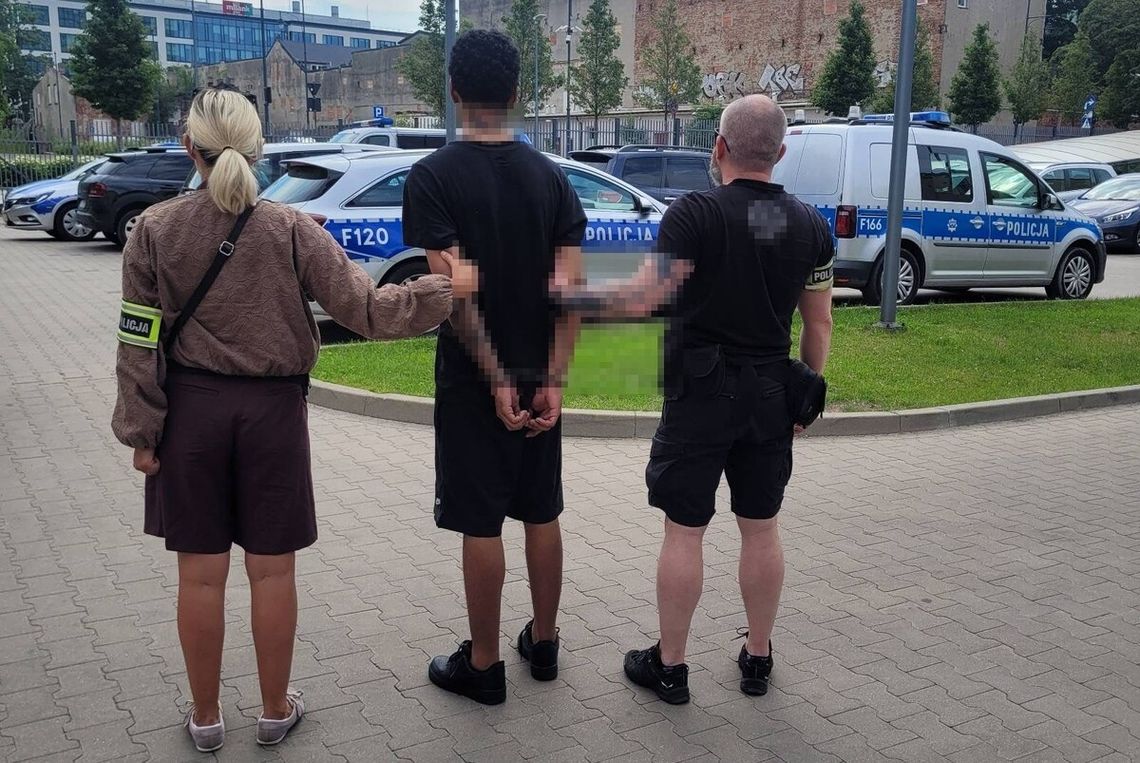 Kolumbijczyk napadł na kantor na Piotrkowskiej. Śledczy podają nowe fakty Kolumbijczyk napadł na kantor na Piotrkowskiej. Śledczy podają nowe fakty