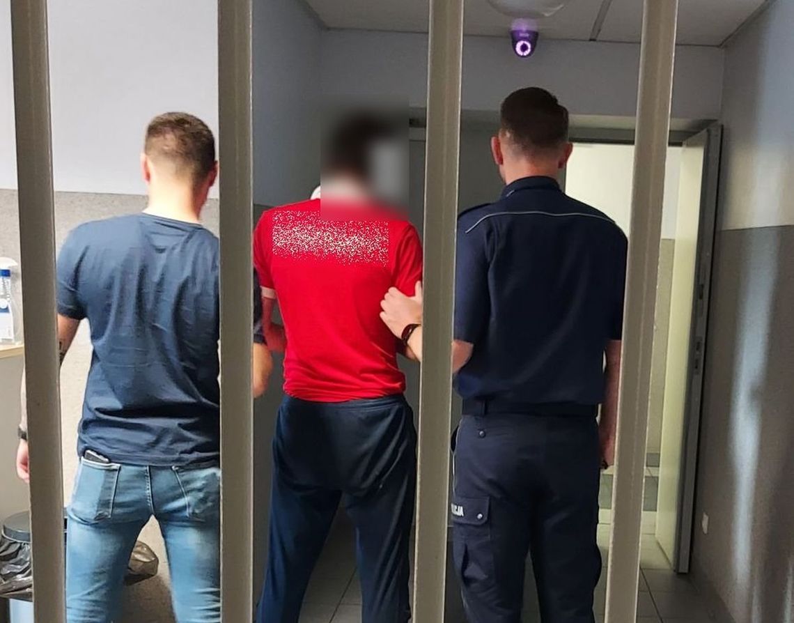 Kradzież na dworcu PKP w Koluszkach! Podróżny stracił nie tylko walizkę