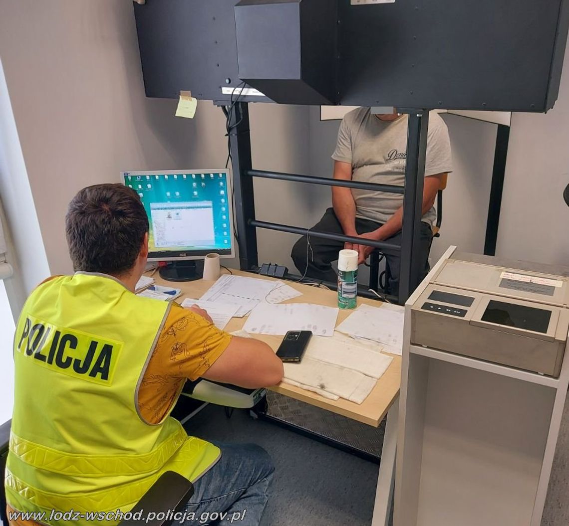 Kradzież na nekropolii pod Łodzią. Policjanci na tropie hieny cmentarnej