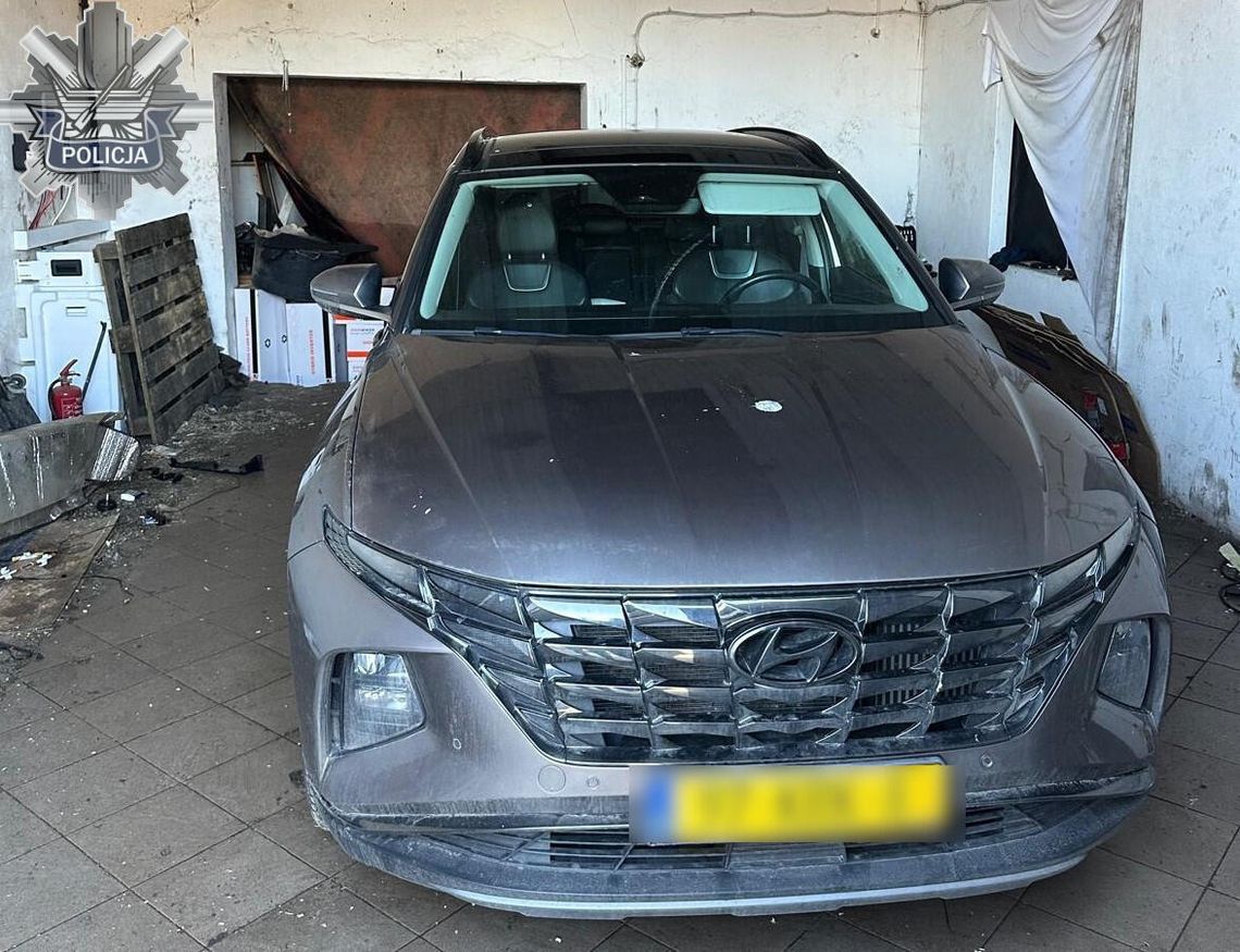 Kradzież samochodu na Chojnach. Dla zmyłki założył holenderskie "blachy"