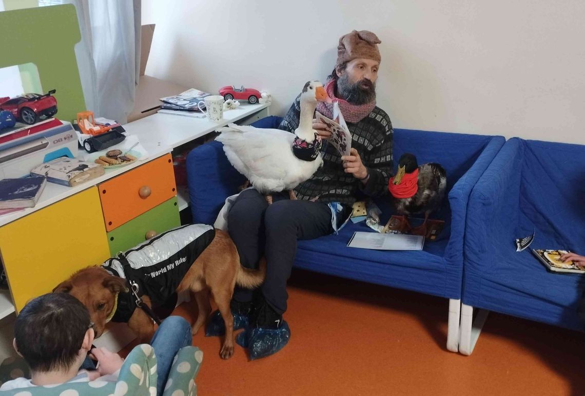Niezwykli goście w Fundacji Dom w Łodzi. Mali podopieczni byli zachwyceni!