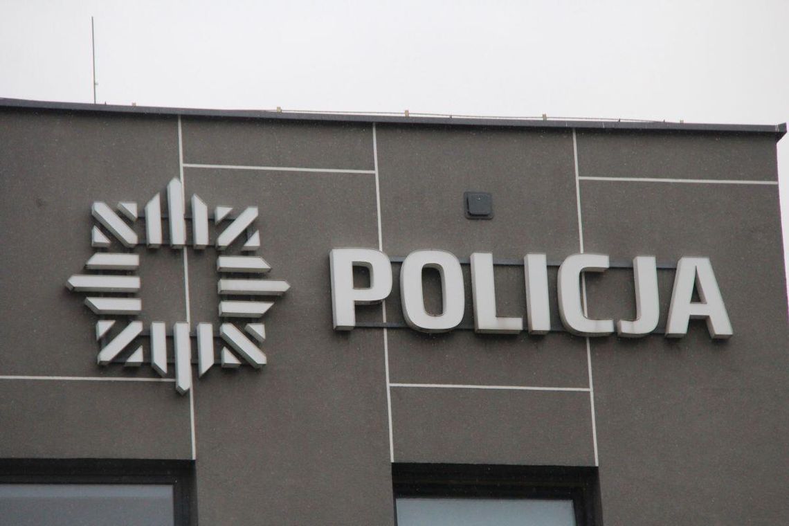 Praca dla cywilów w policji. Sprawdź, ile można zarobić