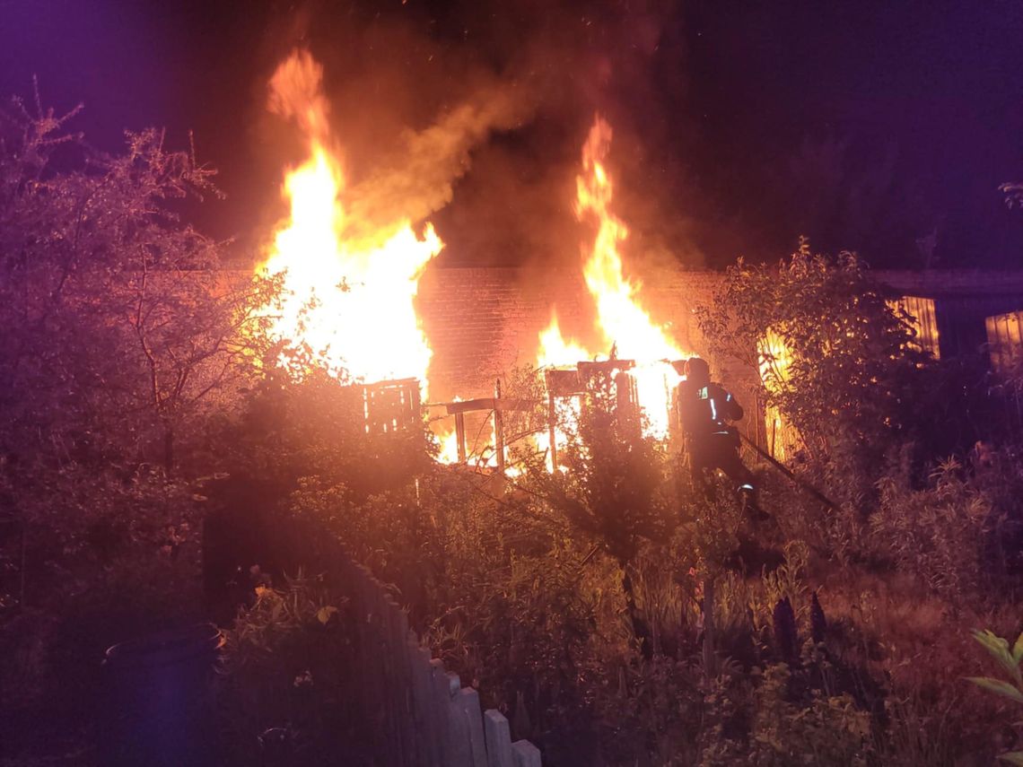Tragiczny pożar niedaleko Łodzi. Nie żyje mężczyzna