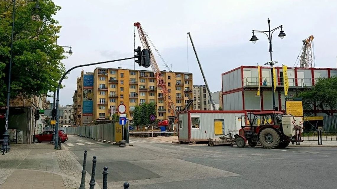 Tunel KDP pod Łodzią. Na interaktywnej mapie sprawdzisz utrudnienia Tunel KDP pod Łodzią. Na interaktywnej mapie sprawdzisz utrudnienia