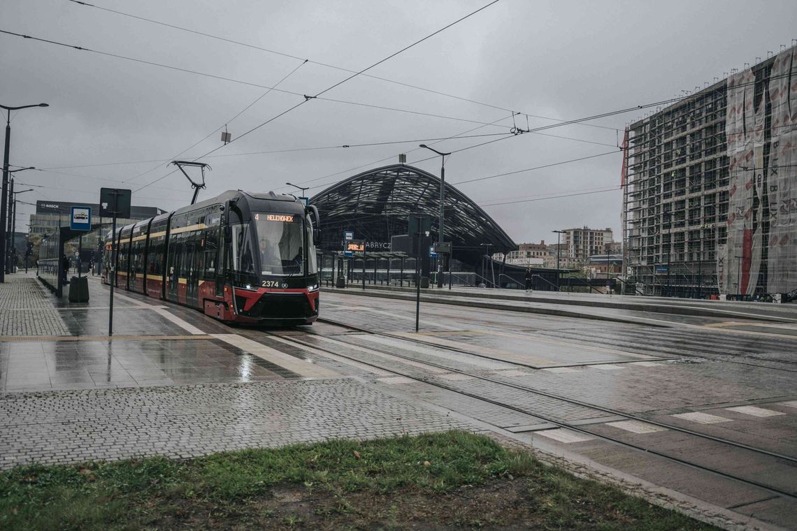 Ważna linia MPK Łódź wróciła na łódzkie ulice. Dokąd nią dojedziemy? Ważna linia MPK Łódź wróciła na łódzkie ulice. Dokąd nią dojedziemy?
